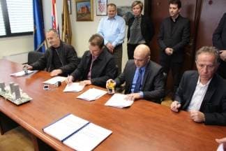 Potpisivanje Ugovora o sufinanciranju projekata za aglomeraciju Požega i Pleternica s partnerima