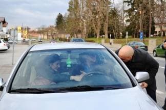 Gradonačelnik Puljašić nagradio vozače koji poštuju prometne propise