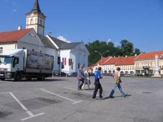 Nema parkiranja na Trgu Sv. Trojstva