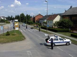 Vozačica mopeda ozlijeđena u sudaru