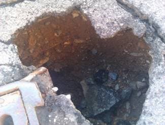 Zbog popravka šahta otežan promet u centru Požege