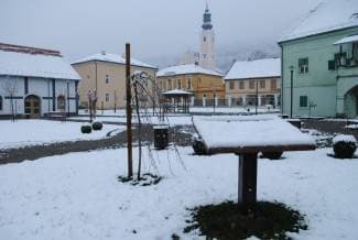 Snijeg se u Požegi nije zadržao, ali je zabijelio Pakrac (foto)