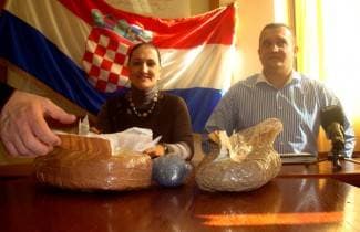 Policija nastavlja loviti dilere: Pao s kilogramom trave