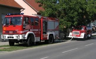 Zapalila se drvarnica u dvorištu obiteljske kuće