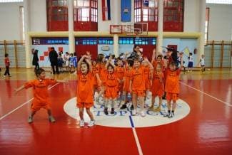 Najmlađi rukometaši LiPe nastupili na turniru u Daruvaru