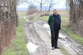 Izumiruće selo: Sedam stanovnika, bez rasvjete i prohodnog puta