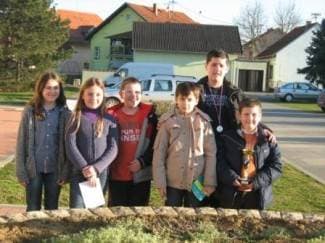 Mladi požeški šahisti na vrhu obje kadetske lige