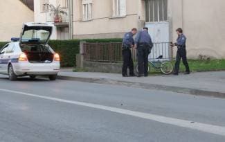 Nalet automobila na bicikl: Dječak (7) teško ozlijeđen