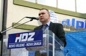 Neferović pobijedio Ronka za 46 glasova!