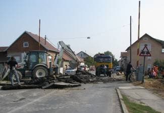 Zrinska ulica zbog radova zatvorena za promet (foto)