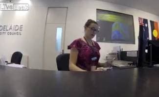 Australac se osvetio gradskoj parking službi (video)