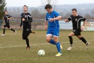 Propustio zabiti gol da bi pomogao teško ozlijeđenom protivniku