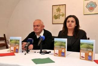 Jedinstvena publikacija novinara Jelenka Topića