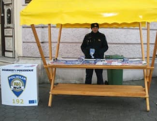 Pirotehnička sredstva nisu igračke: Česte su ozljede šaka, lica i očiju!