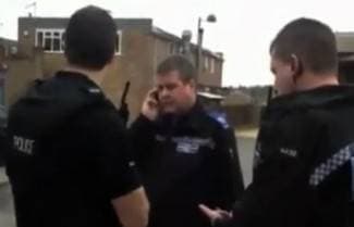 Policajac pozvao pojačanje, došle kolege i privele ga (video)