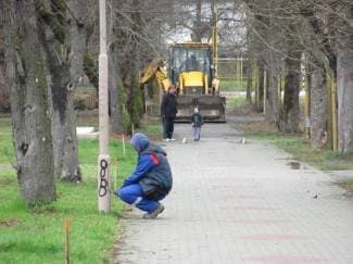 Lipička bolnica uređuje javnu rasvjetu u parku