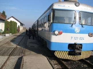 Zamjenski se autobus Pleternica - Našice još ne ukida