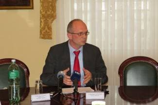 ¨Novac ne može pasti s neba, treba vidjeti tko je i kako uložio u Bašku¨