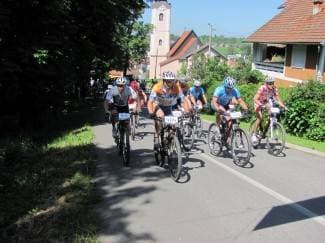 Utrka na Kalvariji: Našim biciklistima tri medalje