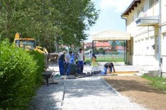 Radovi na Rekreaciji: Osim igrališta grade i parkiralište (foto)