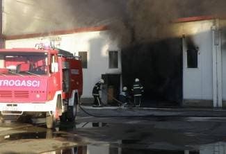 Požar je ugašen, ozlijeđeno troje ljudi (video)