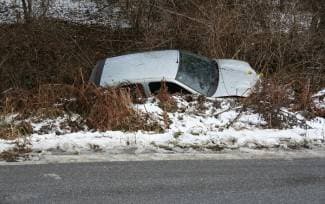 Lipičani sletjeli u Ožegovcima, dvoje ozlijeđenih (foto)