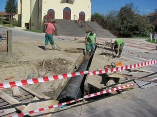 Krenuli radovi na odvodnji u Crkvenoj, uskoro će i u Slavonskoj ulici