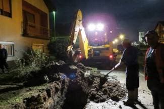 Danas bi svi stanovnici Sajmišta trebali opet imati vodu (foto)