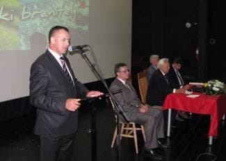 Tomašević poručuje patrijarhu: ¨Nemate pravo pričati neistine¨