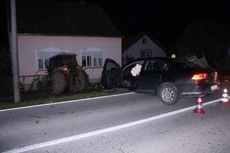 Vozač Passata odgurnuo vlasnicu kuće; starica (91) teško ozlijeđena