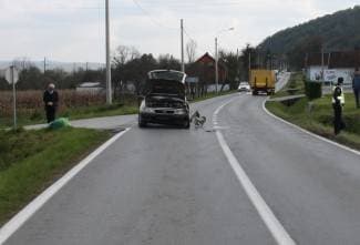 Prešao na lijevu stranu ceste pa se sudario s kamionom (foto)