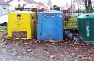Trebaju prazniti kontejnere, a ne znaju ni gdje je Pakrac