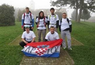 Pješice iz Kaptola prema Vukovaru: ¨Putem ćemo se upoznati¨