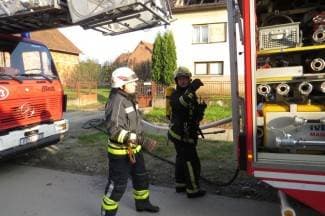 N. Ljeskovica: Zbog neočišćenog dimnjaka izbio požar na kući