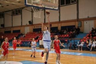Plamene rasturile Podravac, a Požežani bolji od Osječana