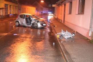 Peugeotom sletjela i udarila u kuću; dvije osobe ozlijeđene