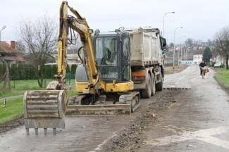 FOTO: Počeli radovi na rekonstrukciji državnih cesta u Pleternici