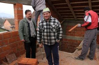 Caritas im obnavlja kuću: ¨Zahvalan sam svima koji pomažu¨