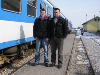 Učenik izbačen iz vlaka jer nije odmah našao pokaz?!