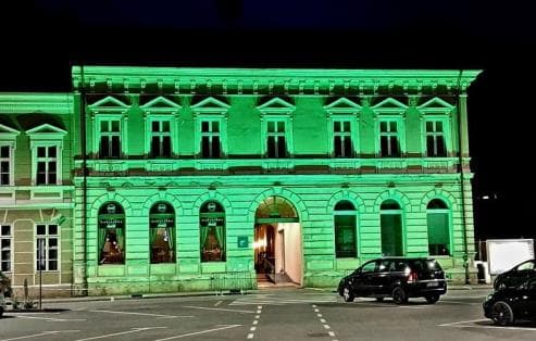 ZELENOM BOJOM Grad Požega obilježio Nacionalni dan osoba s cerebralnom paralizom