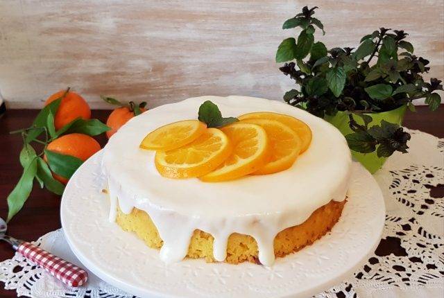 SB Online | Sočna torta od sira s mandarinama