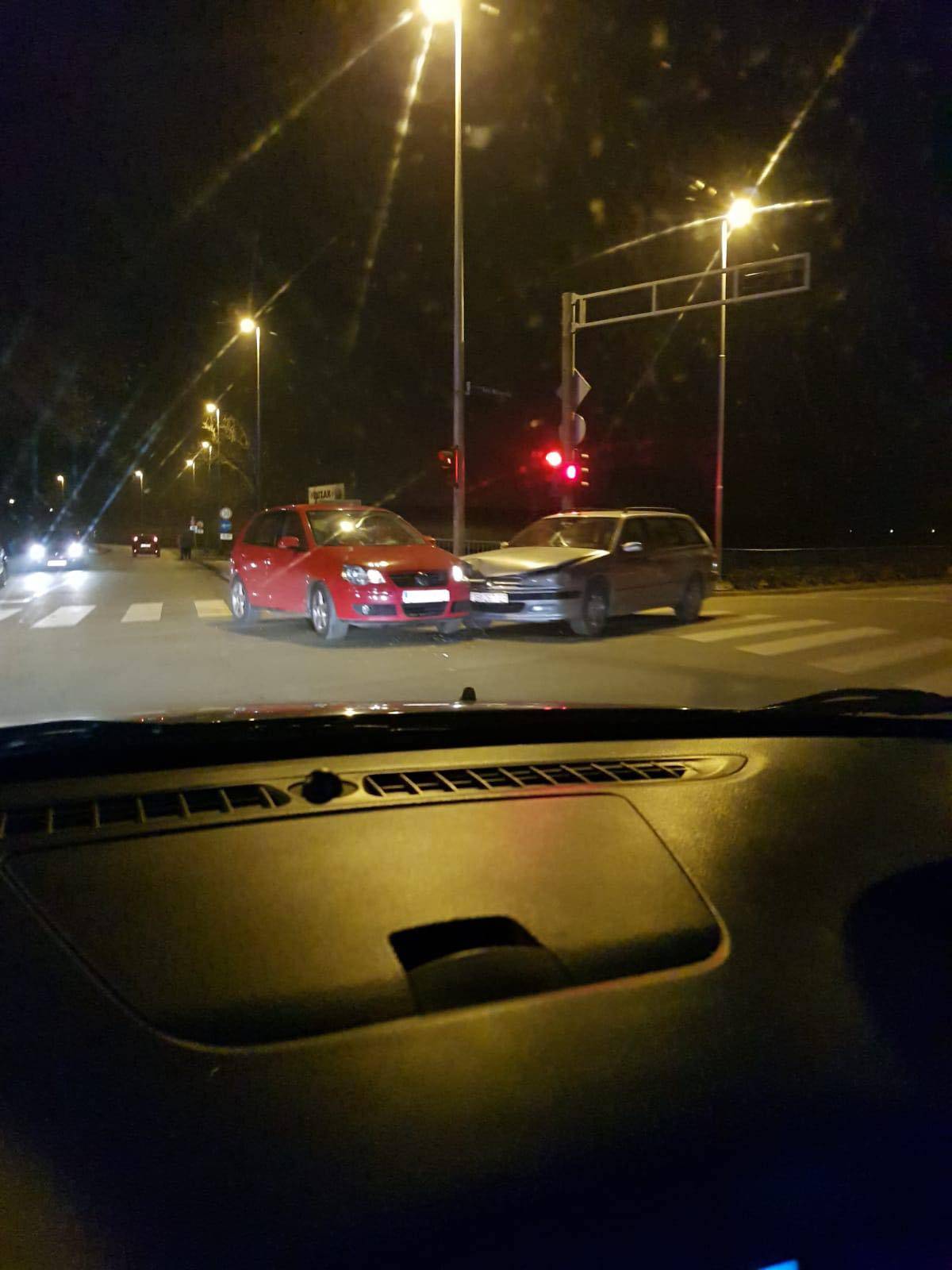 Prometna nesreća kod groblja u Slavonskom Brodu