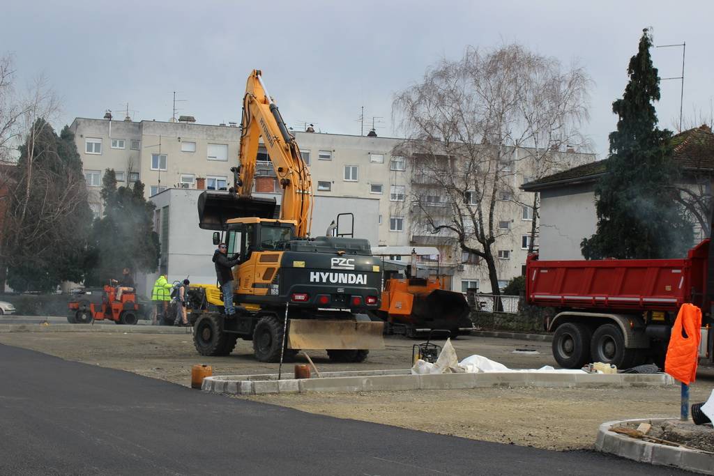 SB Online | Napreduju radovi na izgradnji parkirališta u Ulici J. J. Strossmayera   