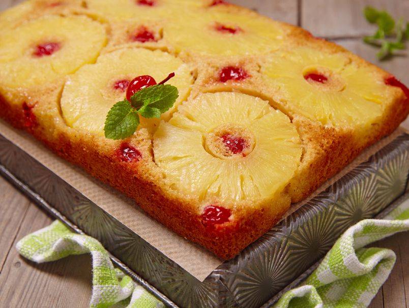SB Online | Tako sočno i fino! Recept za kolač s ananasom iz konzerve koji se peče ʺnaopačkeʺ