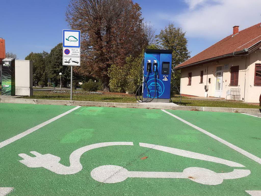 SB Online | Uskoro nova punionica za vozila na električnu energiju u Slavonskom Brodu   