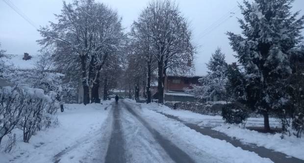 SB Online | Hladna fronta nadomak Hrvatske, stižu zahladnjenje i snijeg