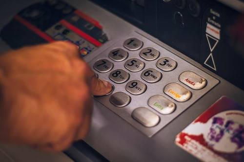 SB Online | Za podizanje gotovine na bankomatima bit će dovoljan samo pogled