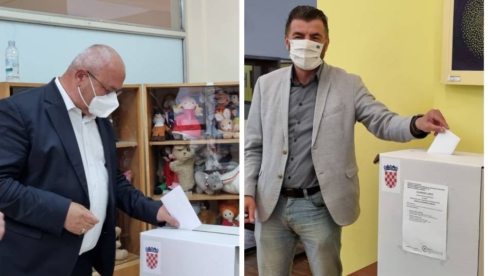 SB Online | FOTO: Uz svoje supruge glasovali i Duspara i Jelić