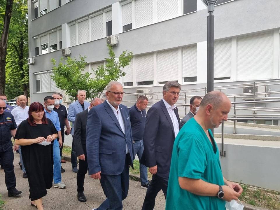 SB Online | Plenković s ministrima stigao u Slavonski Brod