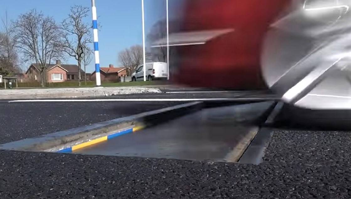 SB Online | VIDEO: Stigli novi ʺležeći policajciʺ koji kažnjavaju samo prebrze vozače